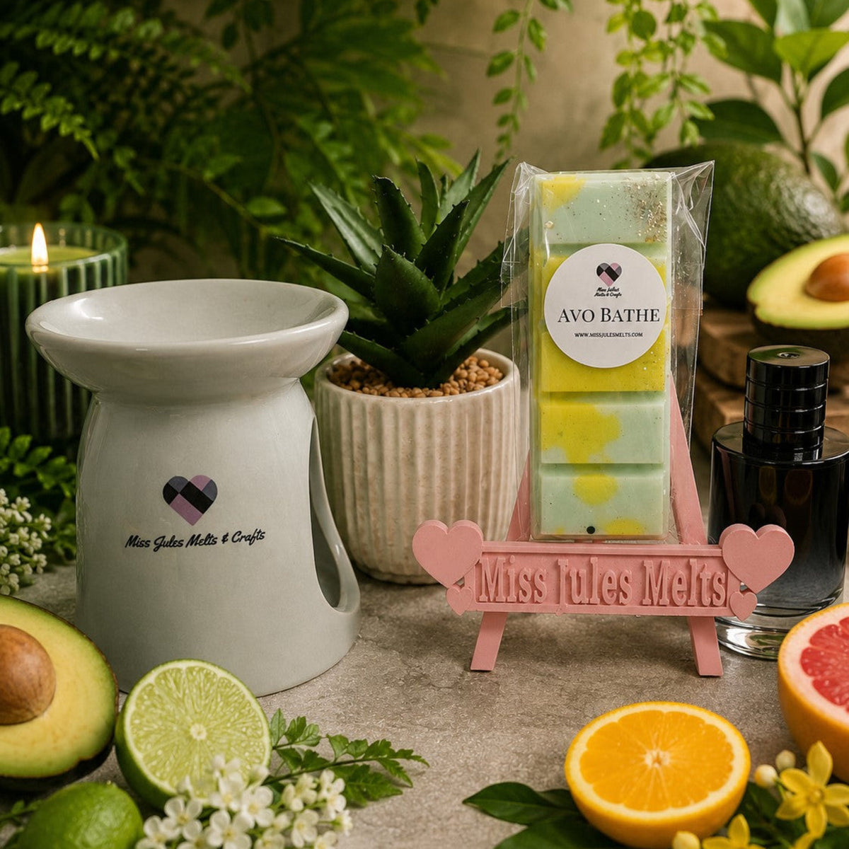 Avo Bath-inspired scented wax melt snap bar from Miss Jules Melts & Crafts.