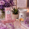 Olympia-inspired wax melt snap bar with a sweet vanilla, floral and warm amber fragrance.
