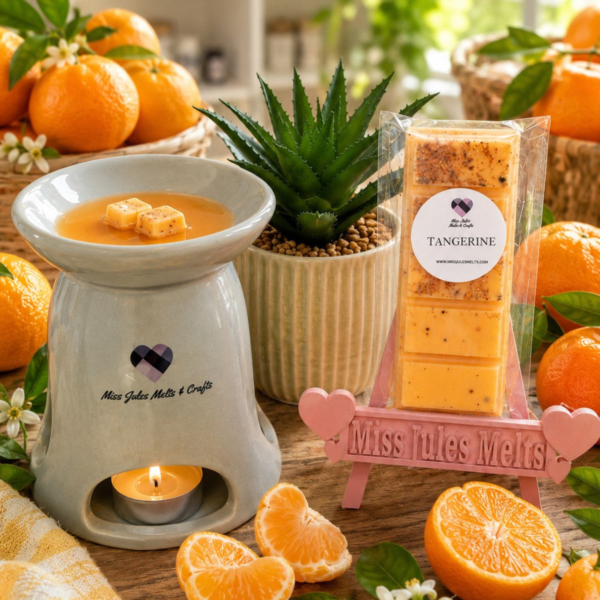 Tangerine Wax Melts by Miss Jules Melts & Crafts – sweet, juicy and zesty citrus-inspired home fragrance.
